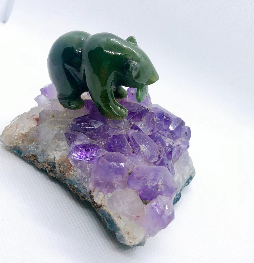 Canadian Nephrite Jade Grizzly Bear with Fish on Amethyst